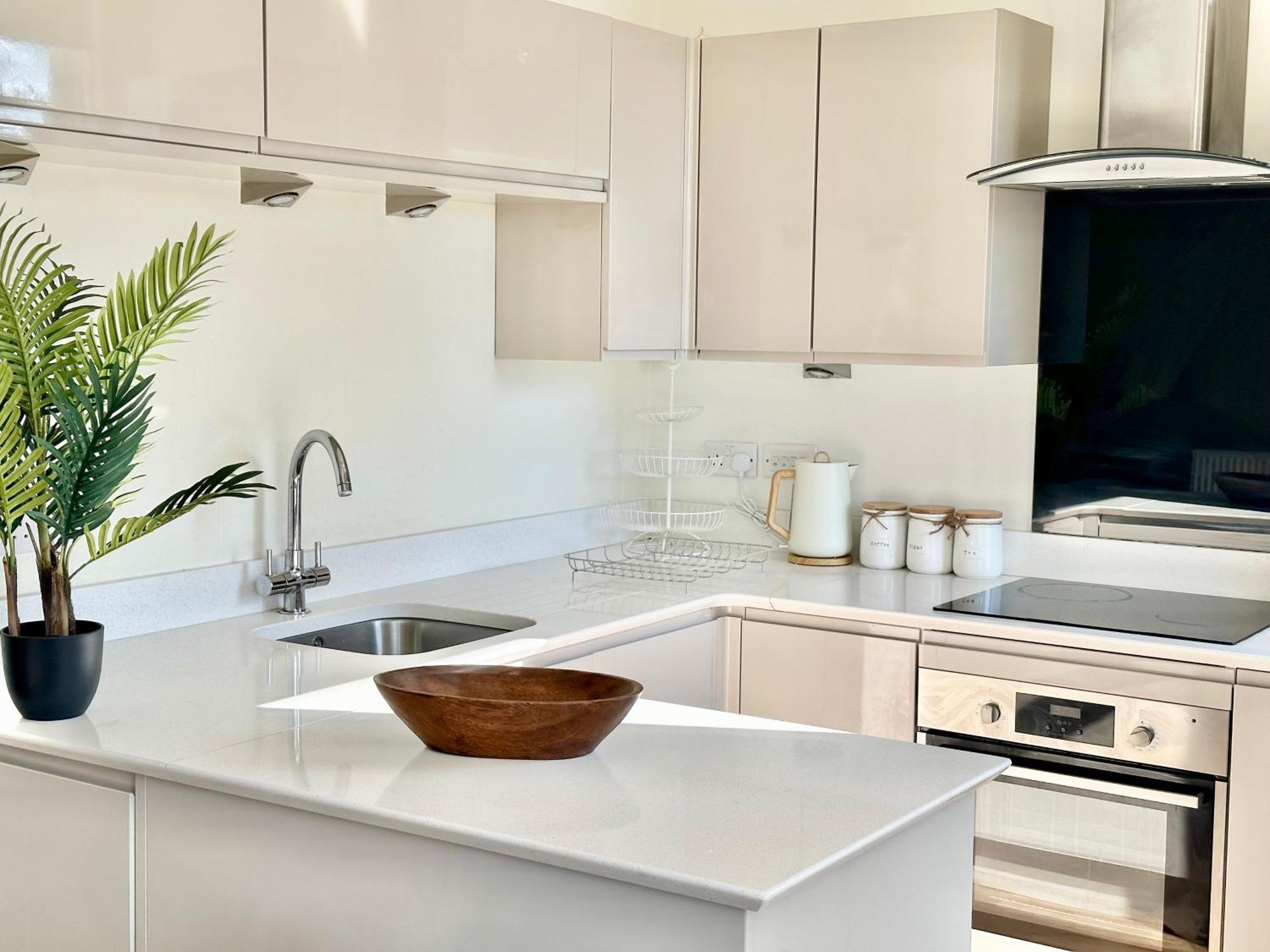 Clifford'S Reach At Bluebridge Court With Free Parking Apartment York Exterior photo