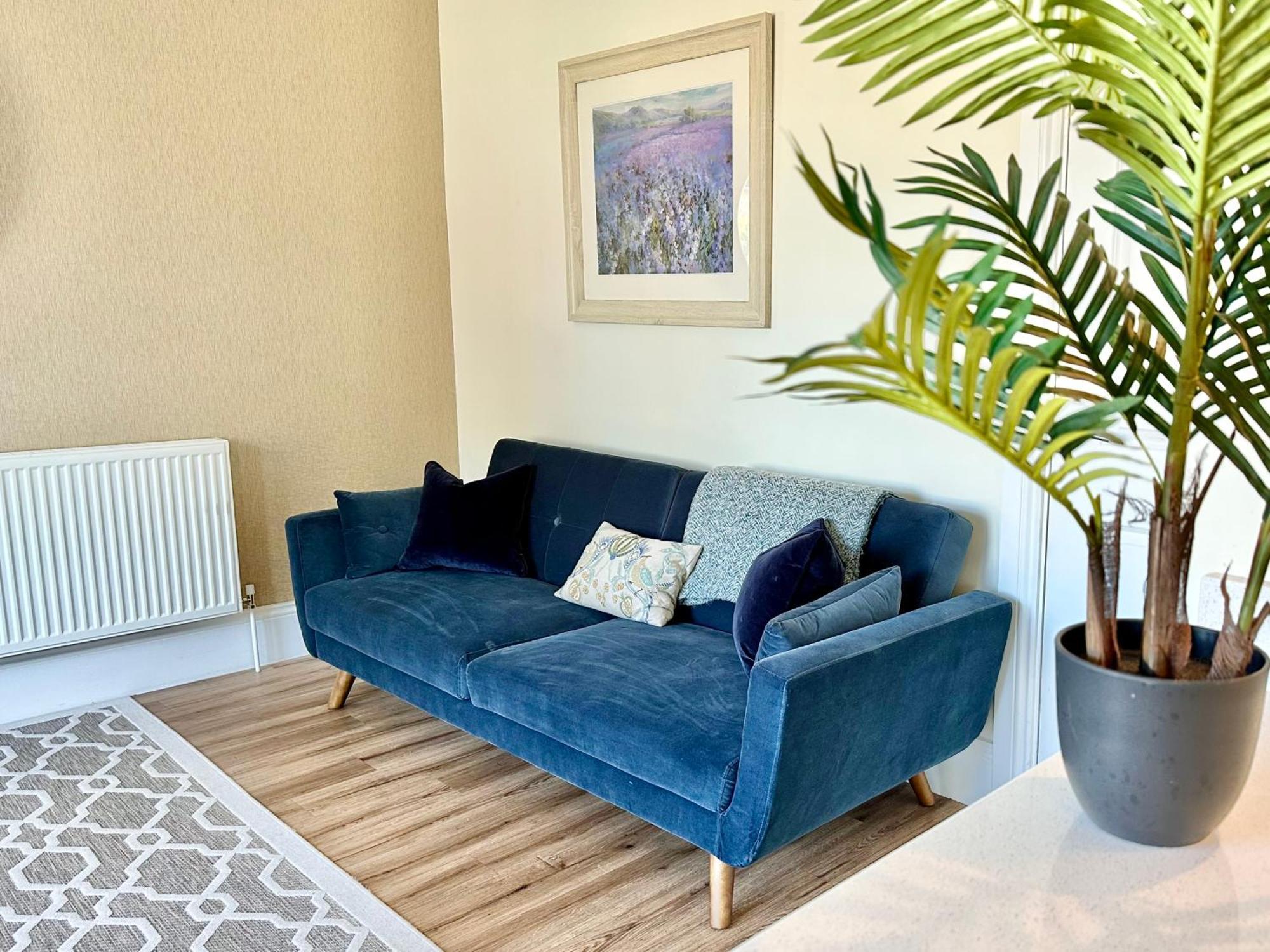 Clifford'S Reach At Bluebridge Court With Free Parking Apartment York Exterior photo